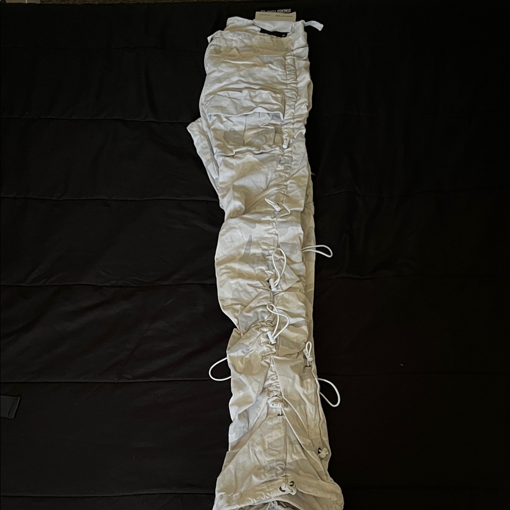 Men's White Cargo Pants